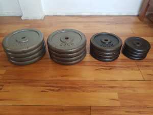 Cast Iron Weight plates - 20kg x 8, 10kg x 4, $2/kg