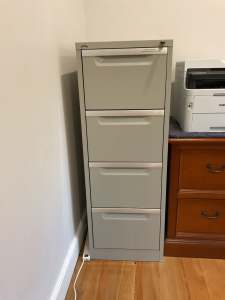 Pinnacle grey lockable four drawer filing cabinet