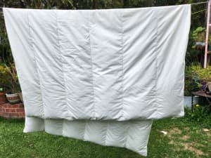 Feather & Down King Single Bed Doona - Washed in Excellent Condition.
