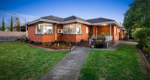 Lease Transfer (prime location in Oakleigh 3166)