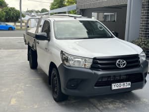 2017 Toyota Hilux Workmate 5 Sp Manual C/chas