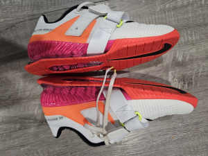 Ladies Nike Romaleos 4 - Size 9
