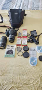 CAMERA CANON EOS 1000D IN GOOD WORKING ORDER $350 0.N.O. MATRAVILLE.