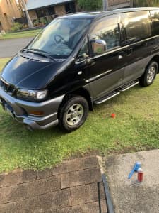 Delica 4x4 Auto SWB 8 seater must sell excellent condition 