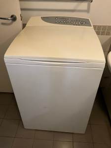 Fisher and Paykel top loader washing machine