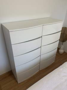 White Bedroom Draws and Bedside Table Set