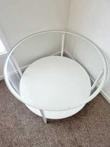 Glass top white oval coffee table

