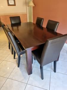 Wanted: 7 piece dining table 
