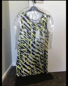 Brand new womens dress fully lined size 18 with tags