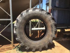 20.8 R 34 Tractor Tyre