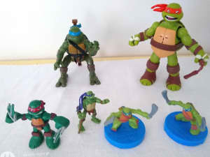 Ninja Turtles, Teenage Mutant collection of five, different sizes