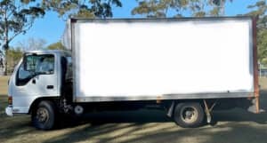 Truck & tail lift with driver for hire 