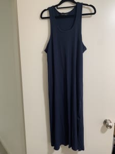 Navy blue Decjuba dress