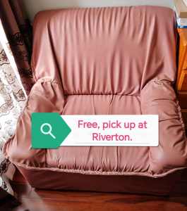 Free Single couches
