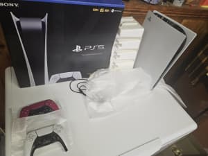 Ps5 in great condition used 4 months read description 