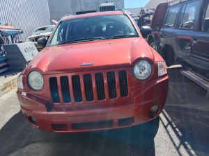 P3945 - Jeep compass 2008 Red Wrecking