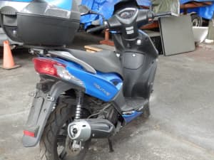 KYMCO  AGILITY  125  SCOOTER