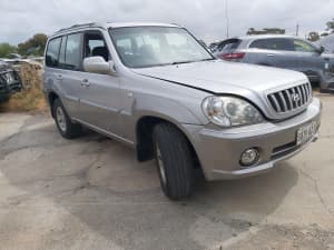 2001 HYUNDAI TERRACAN PARTS AVAILABLE IN STOCK*****4538