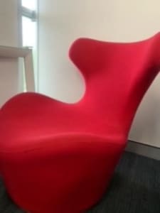 Hendrix RED Swivel Lounge Chair