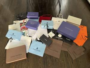 Designer shopping bags/boxes