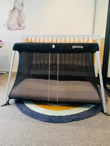 4baby Liteway Travel Cot (great condition)