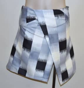MANNING CARTELL Short Skirt - Size 10 - EUC