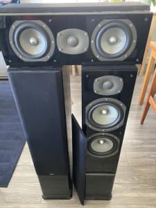 Energy c 500 tower speakers and c c 100 centre