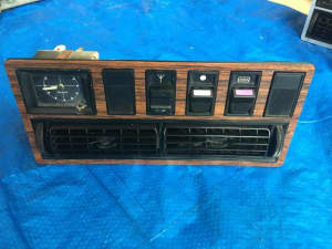 Commodore VH Woodgrain Center Dash Panel o481094190