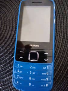 Nokia modern 4 G. Internet etc
