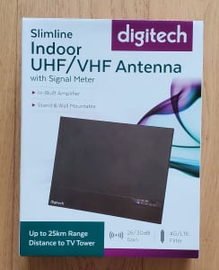 Indoor active TV antenna - like new