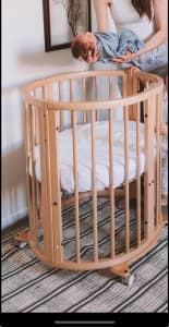 Stokke sleepi cot - mini crib to toddler cot