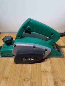 Makita Wood Planer 82mm As New Only Used Twice