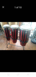 Set of 3 small congas and stand