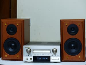 Marantz CR receiver CD, timer system marantz bookself speakers
