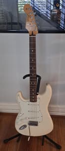 Fender Stratocaster Left-Handed