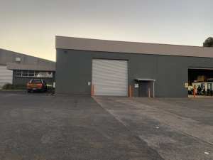 FOR LEASE COMMERCAL/ INDUSTRIAL SHEDS