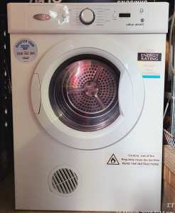 Reluctant sale. need cash 6 kg Whirlpool Sensor dryer