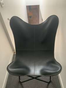 Faux leather replica butterfly chair