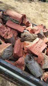 Redgum firewood. Heating firewood. Wood ovens
