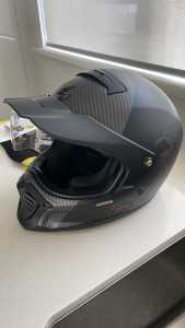 scorpion exo hx1 helmet. Size L