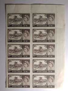 GB Carrickfergus Castle 2/6 stamps, Mint block of 10.