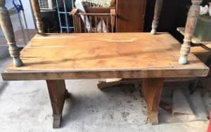 RETRO WOODEN DINING TABLE