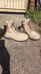 Jackaroo Viking size zip work boots NEW size 7, eu size 40.5