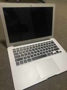Wanted: Apple MacBook Air 13-inch Mid 2014