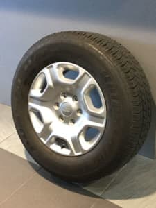 FORD RANGER XLT 17" GENUINE ALLOY WHEELS AND TYRES