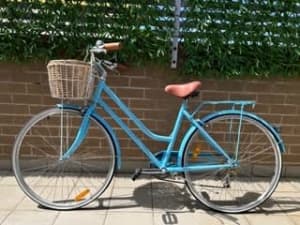 Ladies classic plus vintage bicycle blue