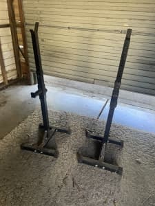 Squat rack/bench press