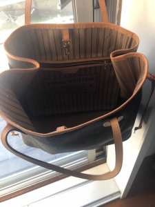 Louis Vuitton Bag - Genuine Leather 
