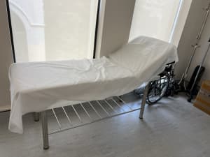 sale medical bed ， good condition ， self pickup ， near market city