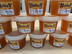 Local, double filtered, raw HONEY 1kg tub in Canberra